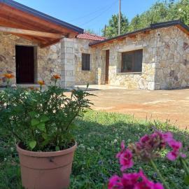 Villa Ndoj Bukmire: Rrëshen şehrinde bir otel