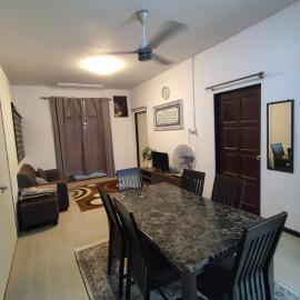 Homestay Shahid Houze