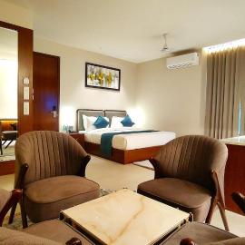 Sirsa में, होटल Radiance Hotel