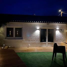 Gilie beach, hotel u gradu Sen Breven le Pen