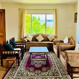 Luxe 3BHK 3 Pvt Balcony Wifi rajbaghstays