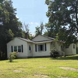 Private Cottage in Rural Clemmons, hotel em Clemmons