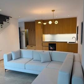 Luxury Villa in Borsh - with private pool, hotel in Borsh