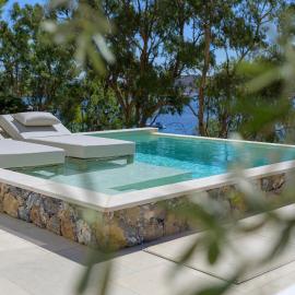 Vista Portolago Villas & Suites، فندق في Lakkíon