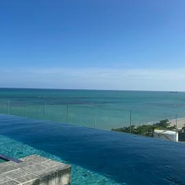 High Standard Studio Side Sea View Balcony Pajuçara New Time 524