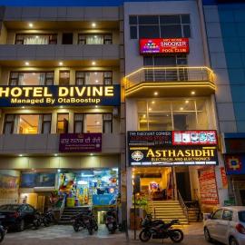 Hotel Devine Opp Jubilee Walk Mall & Near Gurdwara Sohana, hotel in Sohāna