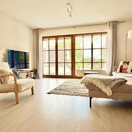 Alpenbasis Penzberg, 2-Schlafzimmer, Work & Travel, Netflix, Parkplatz, מלון בפנזברג