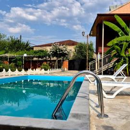 Busheti Home