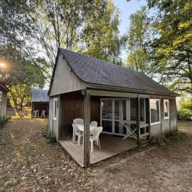 Chalet avec piscine sur le chemin de Compostelle, hotel a Golinhac
