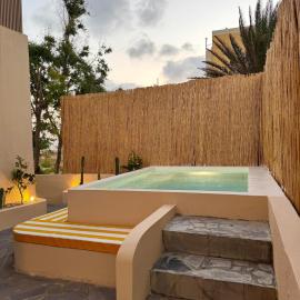 Dolce Riva Guest House, hotel em Chekka