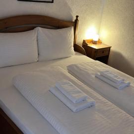 Schöne Ferienwohnung mit Bergblick Haus Lukas, hotel en Nesselwängle