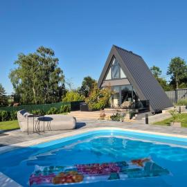 Nikis House Luxury Pool - Spa Villas, hotel a Ba°evac