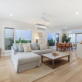 Basalt Beach House, hotel in Bargara