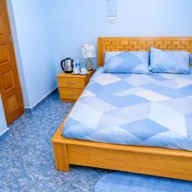 Villa Oasis Niamey I Villa Meublée Premium I Wi Fi Haut Débit, hotel di Niamey