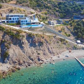 The Cliff Residences, Hotel in Plomari
