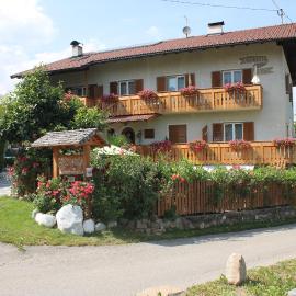 Riedingerhof, Hotel in Tisens