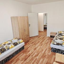 Apartmán pro 4 osoby, Bukovany B2