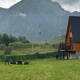 Lunara Chalet
