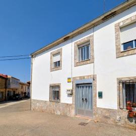 Casa Ti Mielga, hotel a Ayoó de Vidriales