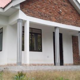 BUSH HOMESTAY&TOURs
