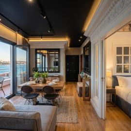 Alfred Promenade Apartments