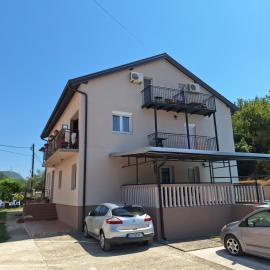Apartmani Medojević, hotel din Radanovići