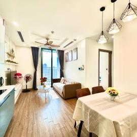 Modern 2Bedroom Apartment with Incredible City Views Day and Night