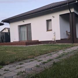 Casa Magurele, hotel di Măgurele