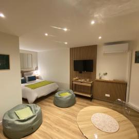 Meylan, T1 cosy & clim, proche Inovallée CHU, UGA, hotel em Meylan