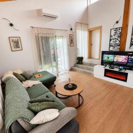 House Wise, near Plitvice lakes