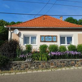 Mátra Kulcsosház - Mátraszentimre, hotel in Mátraszentimre