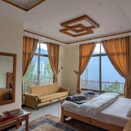 Cool Pine Hotel Nathia Gali