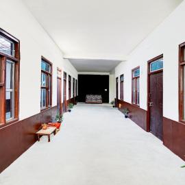 SPOT ON by OYO Hotel Lakshya Ghatampur, hotel u gradu Kanpur