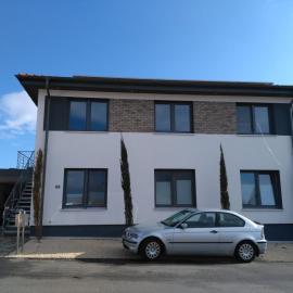 Gästehaus Schumann, hotel v destinaci Essingen