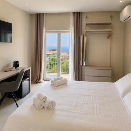 Elaion Suite Spa, hotel v destinaci Ascea