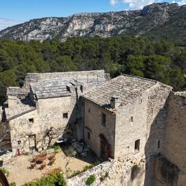 Maison féodale mordernisée