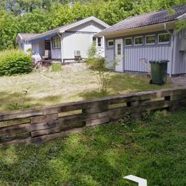 Lovely cottage، فندق في Hökerum