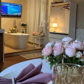 Jardim florestal Italy loft-com Banheira de Imersão, hotel v destinácii Itaquatiara