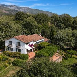 Villa Alardos - El Escondite de Pedro Malillo