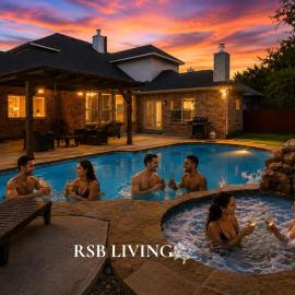 Immaculate 5BR 2,5BA Holiday Home with Pool