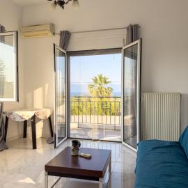 Modern Sea View Apartment - Arkitsa Rentals、アルキッツァのホテル