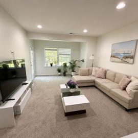 Modern Private 1BR Suite ,15 min Jiffy Lube Live