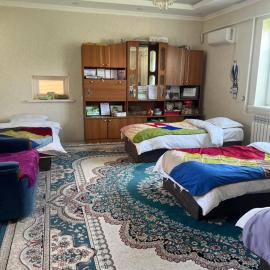 Adventure Guest House, hotel in Pokrovka