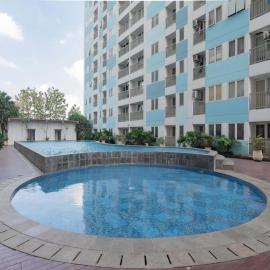 RedDoorz Apartment at Grand Sentraland Karawang