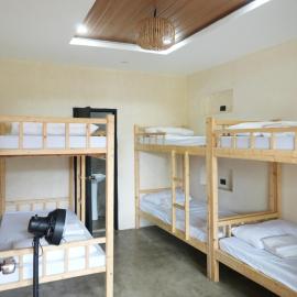 Surfsand by Kada Hostel, hotel din San Juan