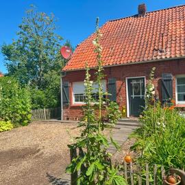 Huus an`t Dörpsdiek