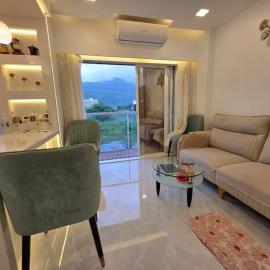 Cozy 1BHK Near Lonavala and Imagica Free Parking โรงแรมในโคโปลี