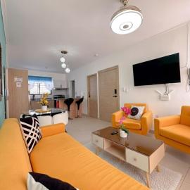 Ocean View Stay Near Airport and Historic Zone, hotel in La Viva