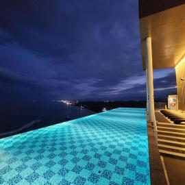Gangneung Chonpines Ocean Suites Hotel, hotel in Gangneung