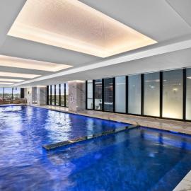 High-Rise 2-Bed Apartment Near Box Hill Central